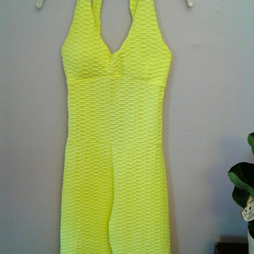 Jumpsuit/gym set/ clothing/ apparel